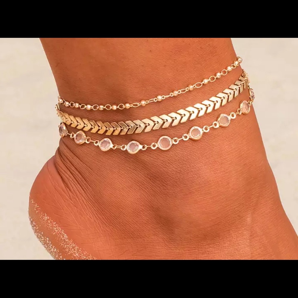 Gold anklet